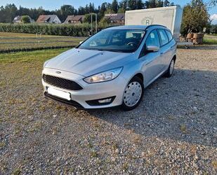 Ford Ford Focus 1,5TDCi PDC, Navi, Sitzheizung Gebrauchtwagen