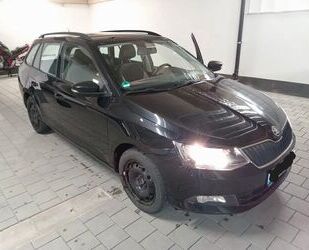 Skoda Skoda Fabia 1.2l TSI Combi Gebrauchtwagen