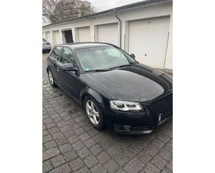 Audi Audi A3 1.6 S tronic Ambiente Ambiente Gebrauchtwagen