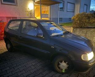 VW Volkswagen Polo 1.0 TRENDLINE Trendline Gebrauchtwagen