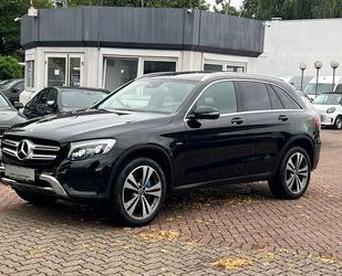 Mercedes-Benz Mercedes-Benz GLC 350 e 4MATIC AMG LINE PANO COMAN Gebrauchtwagen