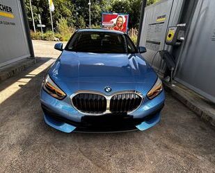 BMW BMW 118i -1er BMW Seaside Blue Gebrauchtwagen