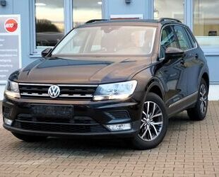 VW Volkswagen Tiguan Comfortline*PDC*Navi*AHK*SHZ*Ass Gebrauchtwagen