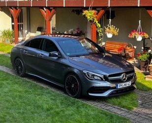 Mercedes-Benz Mercedes-Benz CLA 45 AMG Mercedes*Recaro*AMG Abgas Gebrauchtwagen