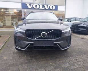 Volvo Volvo XC60 B4 Plus Dark 2WD, AHK, ACC, Pano....... Gebrauchtwagen