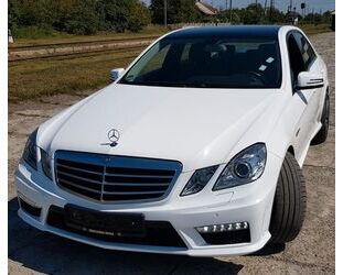 Mercedes-Benz Mercedes-Benz E 200 CDI BlueEFFICIENCY ELEGANCE AM Gebrauchtwagen