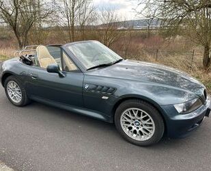 BMW BMW Z3 Roadster 1.9i - Individual / 1. Hd. Gebrauchtwagen