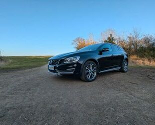 Volvo Volvo V60 Cross Country D3 Geartronic Summum Summu Gebrauchtwagen