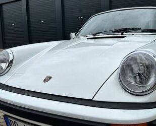 Porsche Porsche 911 SC 3.0 Targa Zustand 2+ Gutachten. TÜV Gebrauchtwagen