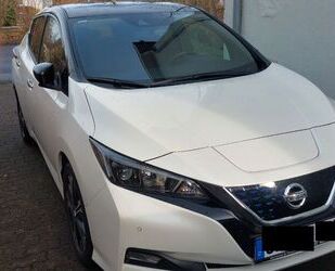 Nissan Nissan Leaf N-CONNECTA 150 PS 40KWH, AHK, Winte Gebrauchtwagen