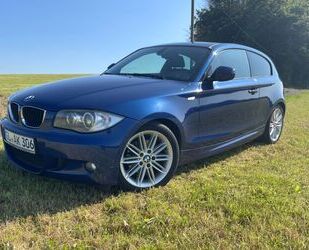 BMW BMW 118i M-Paket SHZ Bi-Xenon Motor 50tkm Scheckhe Gebrauchtwagen