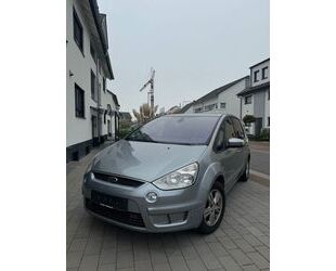 Ford Ford S-MAX Ambiente //TÜV26//AHK//SHZ//8Fachb.// Gebrauchtwagen