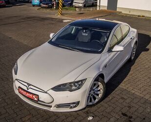 Tesla Tesla Model S +1 Hand+FREE SUPERCHARGING+TUV:01/20 Gebrauchtwagen