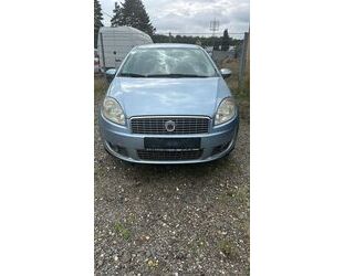 Fiat Fiat Linea Benzin 1. Hand Gebrauchtwagen