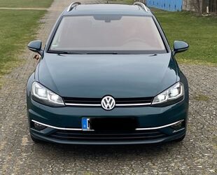 VW Volkswagen Golf 