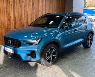 Volvo Volvo XC40 Plus Dark 2WD 4x2 Gebrauchtwagen