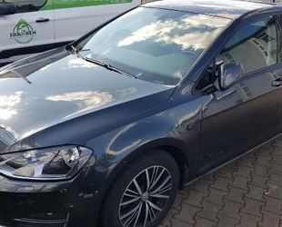 VW Volkswagen Golf Allstar*DSG*BMT*R-Line-Sportpaket* Gebrauchtwagen