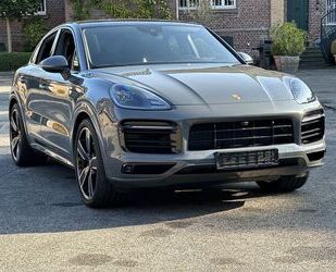 Porsche Porsche Cayenne E-Hybrid Coupe Platinum Edition IN Gebrauchtwagen