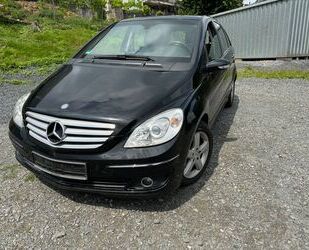 Mercedes-Benz Mercedes-Benz B 200 B -Klasse B 200 Automatik Gebrauchtwagen