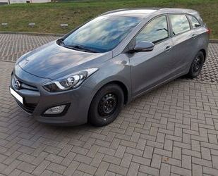 Hyundai Hyundai i30 CW 1.4 CRDi Trend Trend Gebrauchtwagen