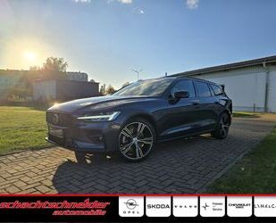 Volvo Volvo V60 B4 D Plus Dark+360+Panorama+Standh.+Harm Gebrauchtwagen