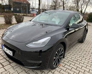 Tesla Tesla Model Y Long Range Dual AWD - USS Gebrauchtwagen