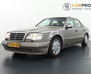 Mercedes-Benz Mercedes-Benz E 500 E500 500E Schiebedach Becker n Gebrauchtwagen