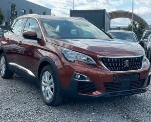 Peugeot Peugeot 3008 Active-99TKM-KLIMAAUTO-NAVI-PANO Gebrauchtwagen