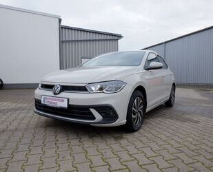 VW Volkswagen Polo VI 1.0 TSI Life Kam/SHZ/AppC/LED/A Gebrauchtwagen