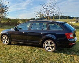 Skoda Skoda Octavia Combi 1.4 TSI Elegance Gebrauchtwagen