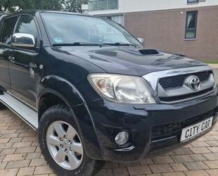 Toyota Toyota Hilux Double Cab Life 4x4 Gebrauchtwagen