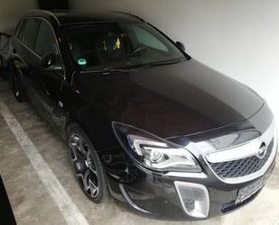 Opel Opel Insignia Sports Tourer OPC 2.8 V6 Turbo 4x4 O Gebrauchtwagen