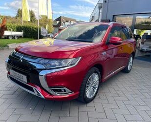 Mitsubishi Mitsubishi Outlander PHEV Plus Spirit 4WD Gebrauchtwagen