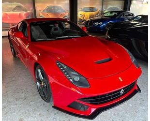 Ferrari Ferrari F12 BERLINETTA++Top Zustand++12 Zylinder T Gebrauchtwagen