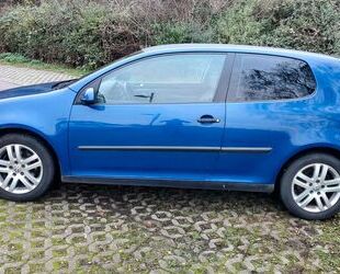 VW Volkswagen Golf 1.4 FSI Comfortline Ausstattung Tü Gebrauchtwagen