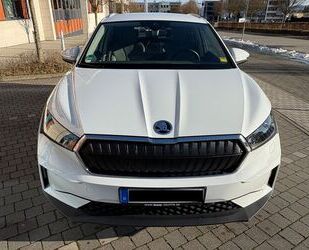 Skoda Skoda Enyaq 80x, 03/23, AHK, WP, LED, unfallfrei Gebrauchtwagen