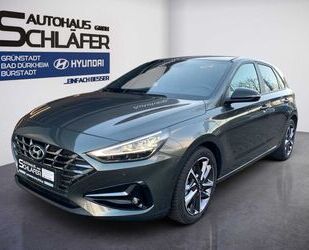 Hyundai Hyundai i30 1.0 T-GDI 7-DCT Connect & Go/Navi/LED Gebrauchtwagen