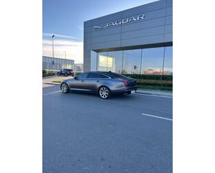 Jaguar Jaguar XJ Premium Luxury 3.0 V6 Kompr. AWD Langv. Gebrauchtwagen