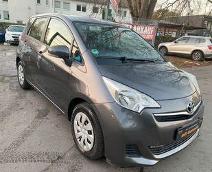 Toyota Toyota Verso-S 1,33-l-Dual-VVT Life NUR 66.000KM Gebrauchtwagen