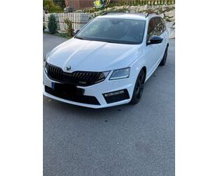 Skoda Skoda Octavia 2.0 TSI DSG RS Combi RS Gebrauchtwagen