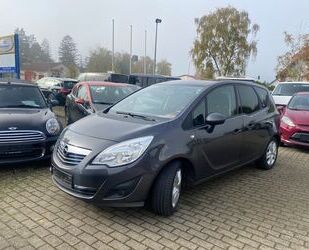 Opel Opel Meriva 1.4 Design Edition KLIMA PDC TEMPOMAT Gebrauchtwagen