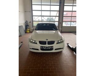 BMW BMW 320i Gebrauchtwagen