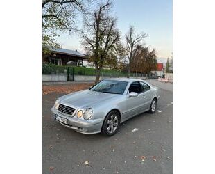 Mercedes-Benz Mercedes-Benz CLK 320 AVANTGARDE 170.000 km Gebrauchtwagen