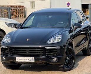 Porsche Porsche Cayenne 3.0 Diesel Chrono,Panorama,Navi, B Gebrauchtwagen