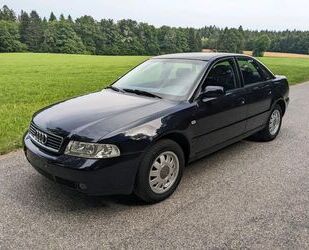 Audi Audi A4 B5 1.9 TDI FL AVG Autom. Rentner restaurie Gebrauchtwagen