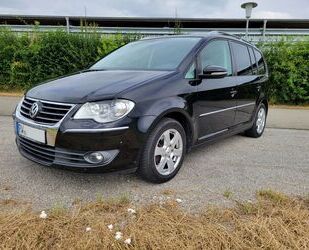 VW Volkswagen Touran 1.4 TSI Highline (AHK, PDC, NAVI Gebrauchtwagen