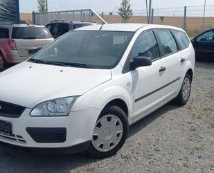 Ford Ford Focus 1.6TDCI Kombi 2.Hand Klimaanlage.... Gebrauchtwagen