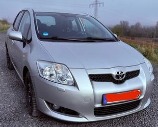 Toyota Toyota Auris 1.6 VVT-i Executive TOP ZUSTAND Gebrauchtwagen