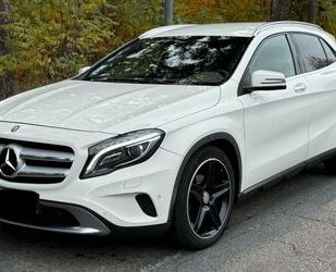 Mercedes-Benz Mercedes-Benz GLA 220 CDI 4MATIC DCT 19 Zoll AMG A Gebrauchtwagen