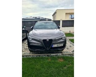 Alfa Romeo Alfa Romeo Stelvio 2.0 Turbo 16V 206kW Ti AT8-Q4 T Gebrauchtwagen